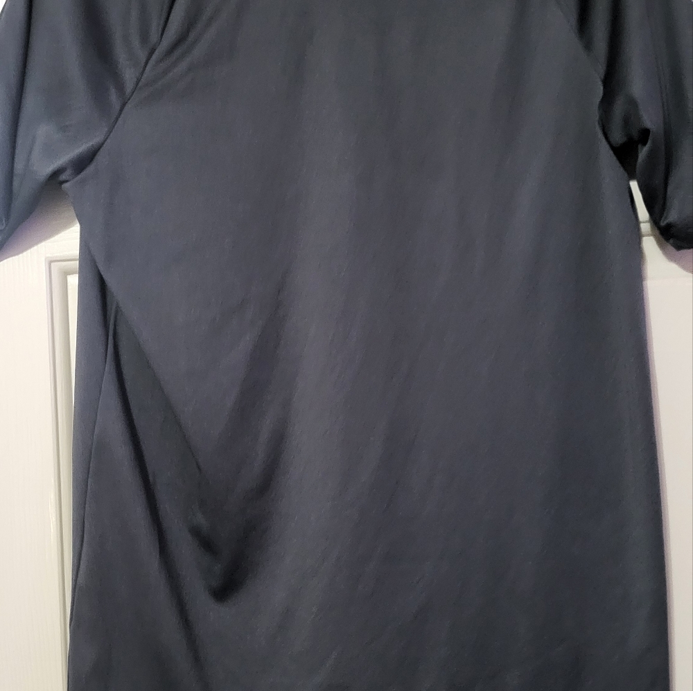 Shirt - Picture 2 of 3
